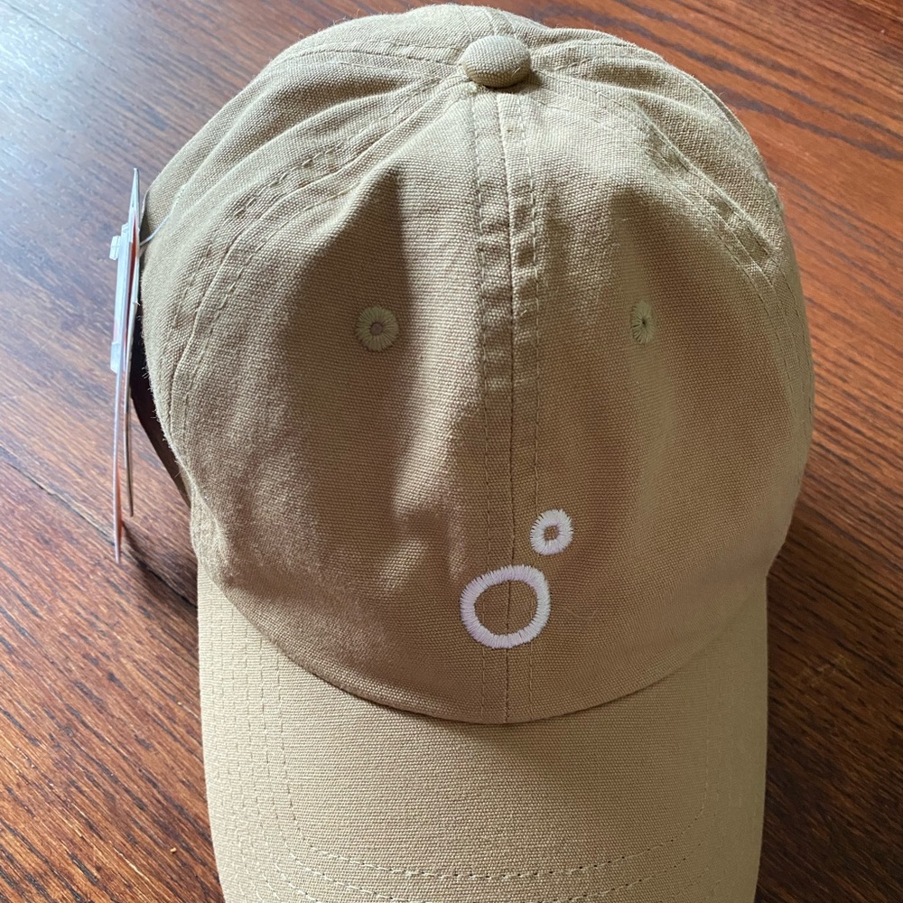 NWT NOOM Unisex Dad Hat